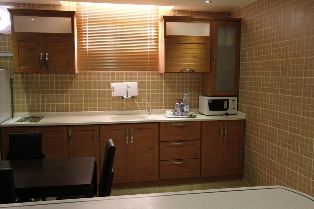 Manazel Al Hamra Apartment 2 Buraydah Zimmer foto